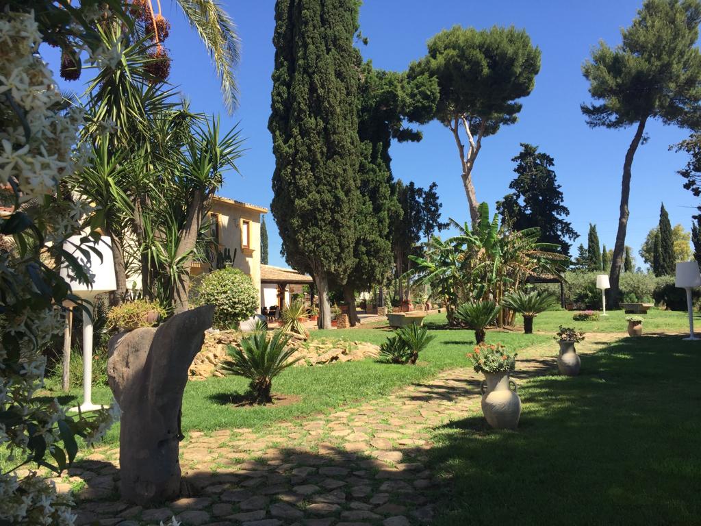 C1CB0A5C-98A0-4758-9248-F814CE72F766 - vito di benedetto